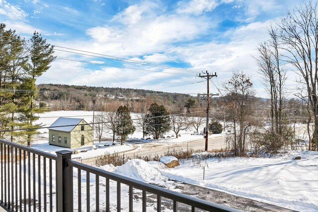 95 Plymouth St, Meredith, NH 03253 - view of snowy yard