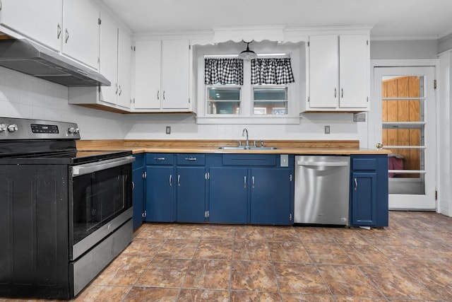 kitchen featuring sink, white cabinetry, stainless steel appliances, blue cabinets, and decorative backsplash