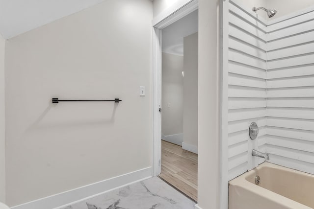 bathroom featuring shower / tub combination