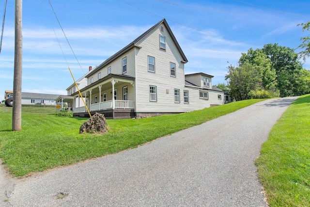 Listing photo 2 for 180 Main St, Colebrook NH 03576