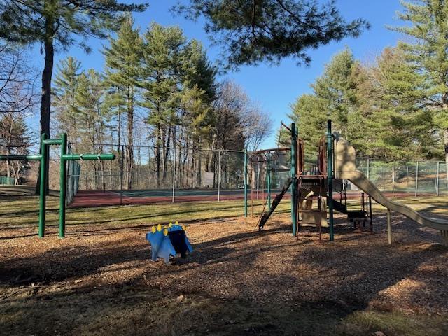359 Winding Pond Rd Unit 359, Londonderry, NH 03053 - community playground featuring fence