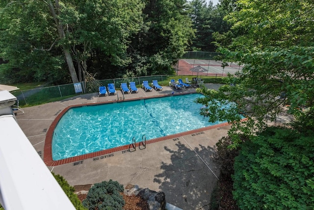 359 Winding Pond Rd Unit 359, Londonderry, NH 03053 - pool with a patio and fence