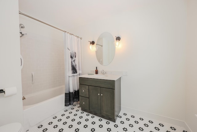 full bathroom with vanity, toilet, and shower / bath combo