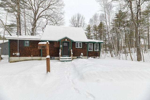 view of front of property