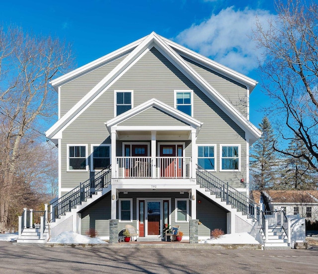 view of front of house with a porch