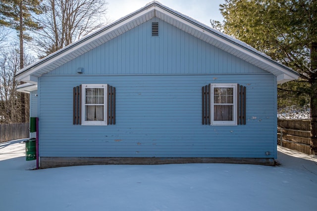 view of home's exterior