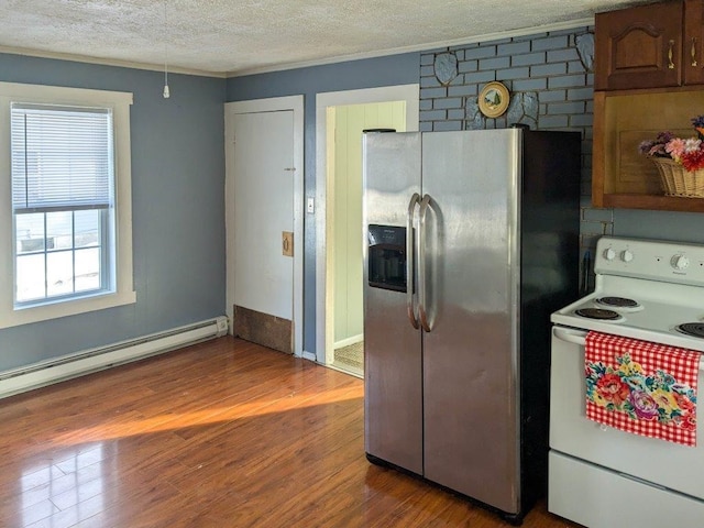 kitchen featuring dark brown cabinets, stainless steel refrigerator with ice dispenser, wood-type flooring, a textured ceiling, and white electric stove