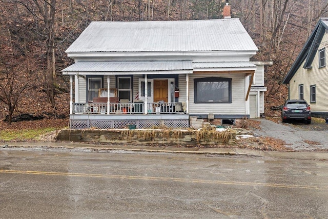 view of front of house with a porch