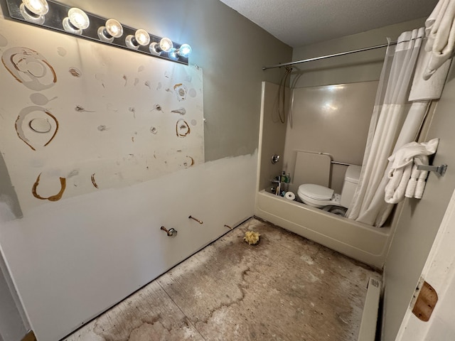 bathroom with a textured ceiling, toilet, and shower / bath combo with shower curtain