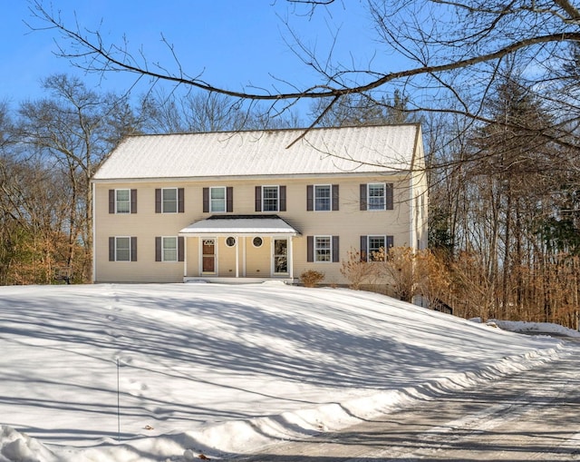 view of colonial inspired home