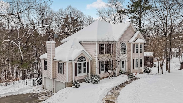 view of front of property featuring a garage