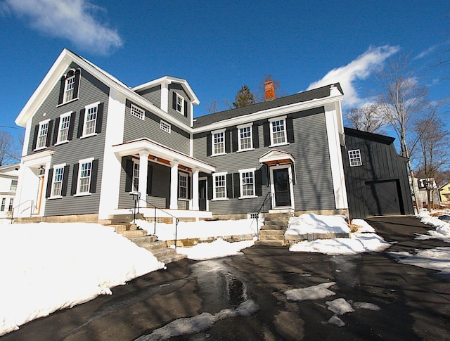 view of front of house featuring a garage