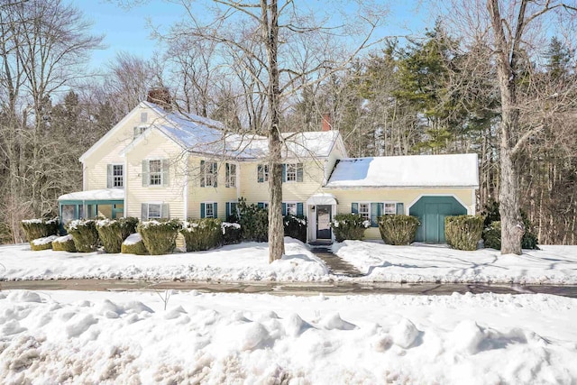 view of front of property