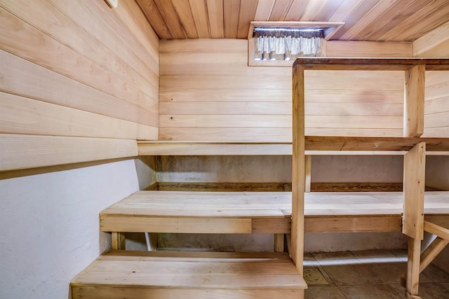 view of sauna / steam room