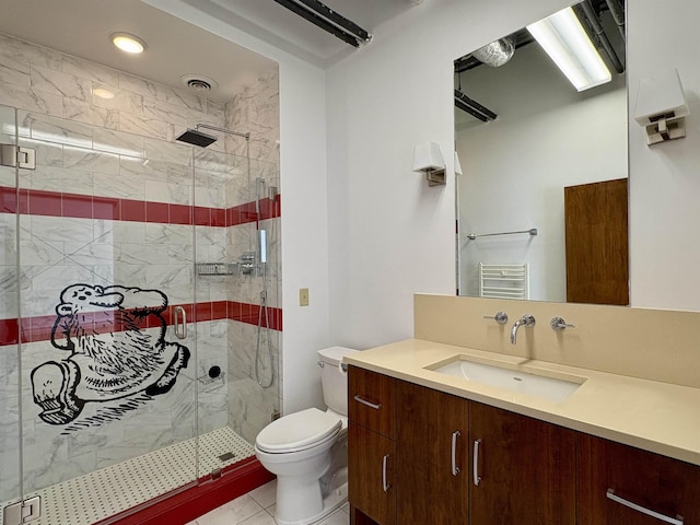 full bath with toilet, a shower stall, visible vents, and vanity