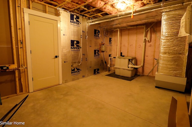 view of unfinished basement