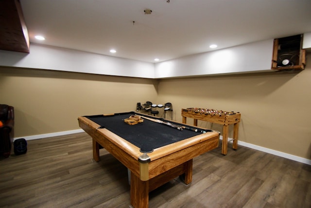 playroom featuring baseboards, wood finished floors, and recessed lighting