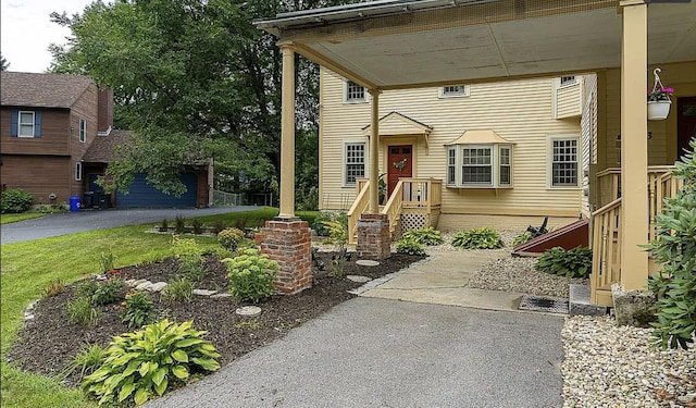 exterior space featuring driveway