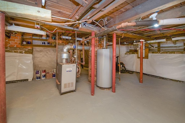 unfinished below grade area featuring gas water heater