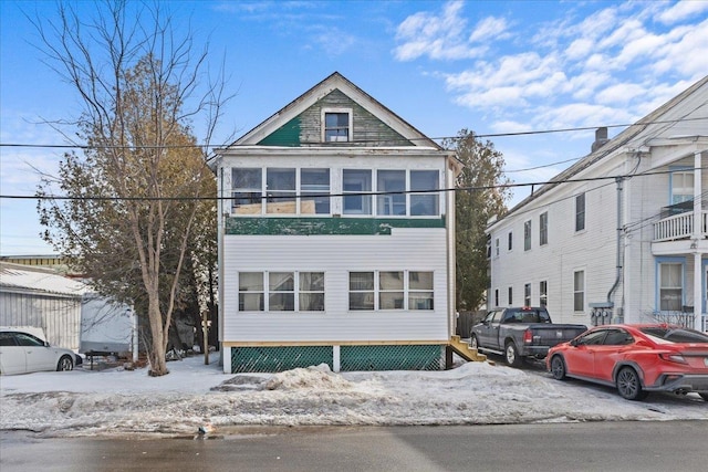 view of front of home