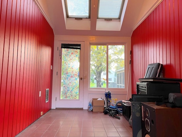 sunroom with visible vents