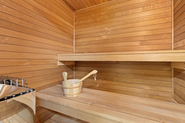 view of sauna / steam room