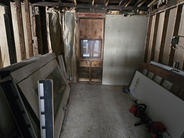 view of unfinished basement