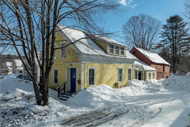 view of front of home