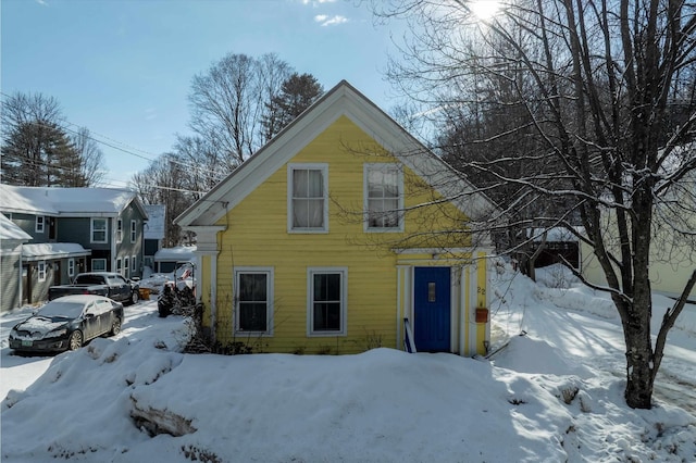 22 Andover St, Ludlow, VT 05149 - view of front facade