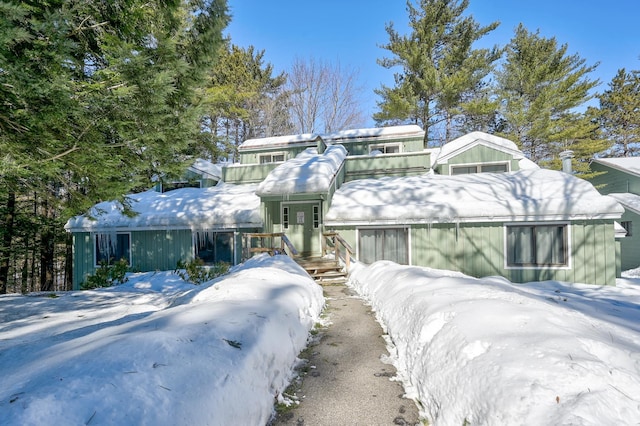 view of front of home