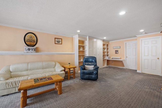 living area featuring recessed lighting, carpet flooring, crown molding, and a textured ceiling