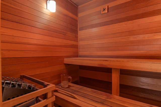 view of sauna / steam room