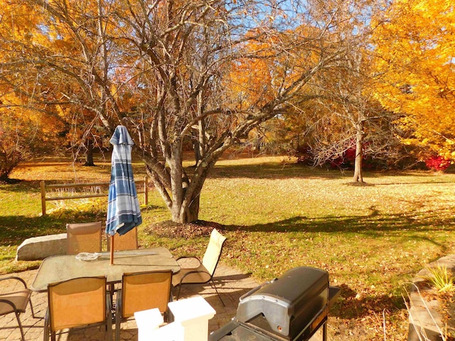 exterior space with outdoor dining area