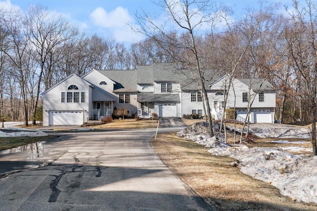 view of front facade with an attached garage and driveway