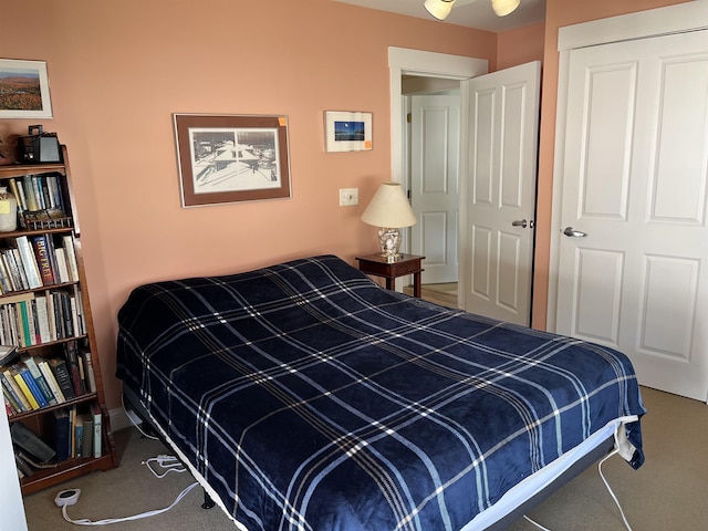 view of carpeted bedroom