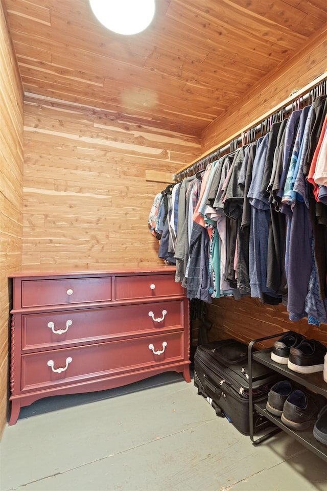 view of walk in closet