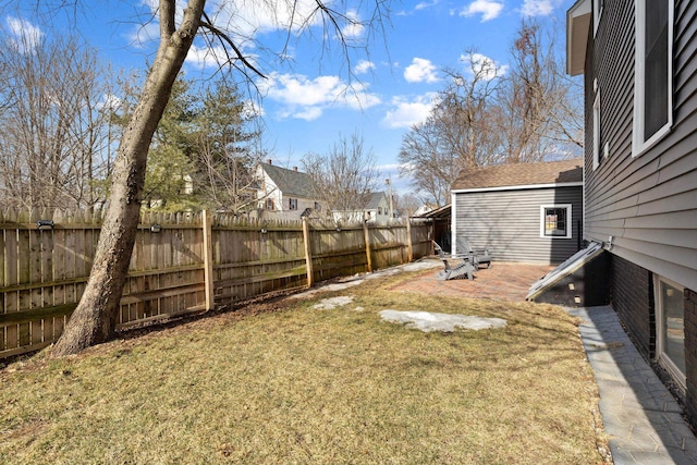 view of yard featuring fence