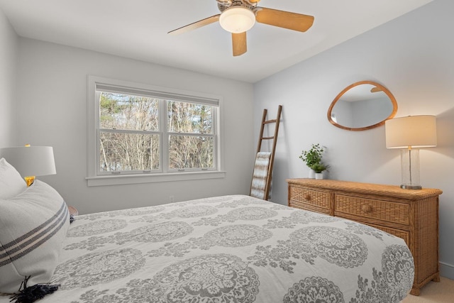 bedroom with a ceiling fan