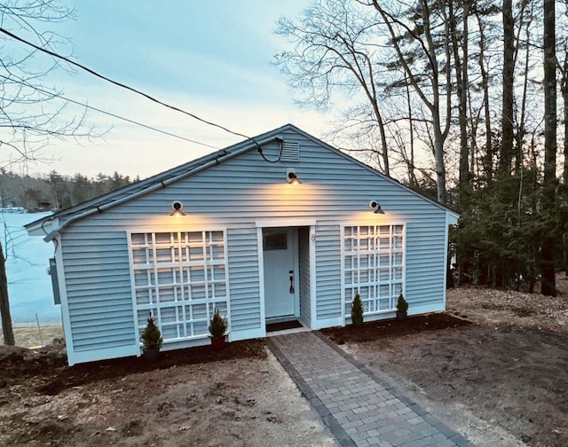 view of front of house