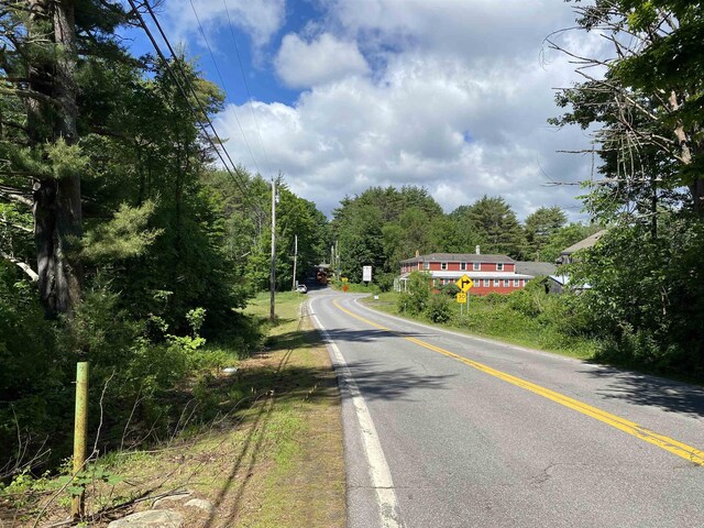 18 Catamount Rd, Pittsfield, NH 03263