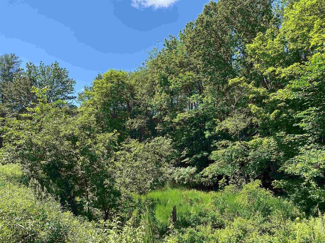 18 Catamount Rd, Pittsfield, NH 03263