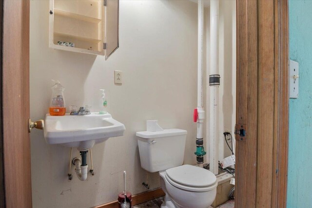 6 Dawson St, Milton, NH 03851