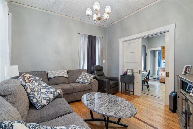 6 Dawson St, Milton, NH 03851