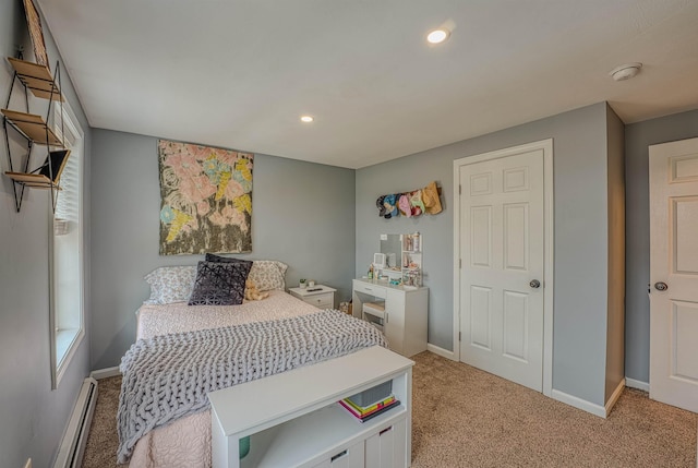bedroom with light carpet, baseboards, a baseboard heating unit, and recessed lighting