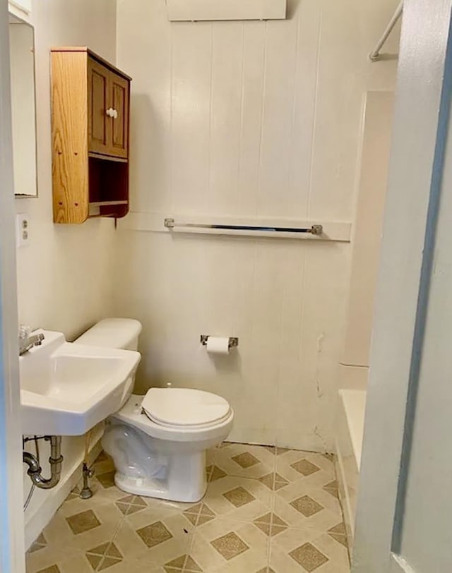 38 Railroad St, Charlestown, NH 03603