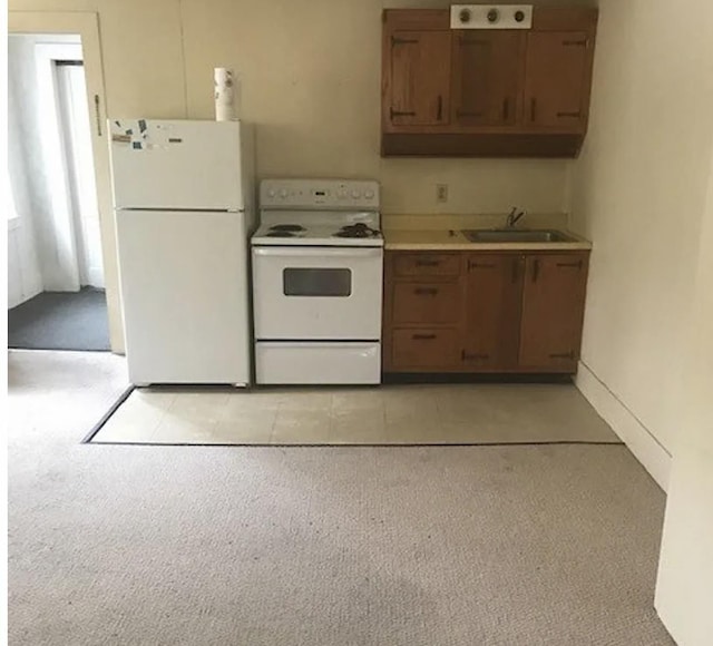 38 Railroad St, Charlestown, NH 03603