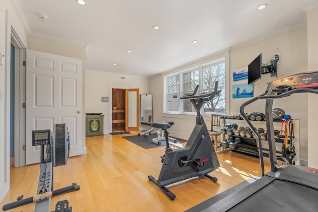444 Tin Shanty Rd, Shrewsbury, VT 05738 - exercise room with baseboards, wood finished floors, recessed lighting, and crown molding