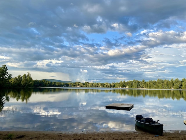18 Crow Ln, Conway, NH 03818 - water view with a forest