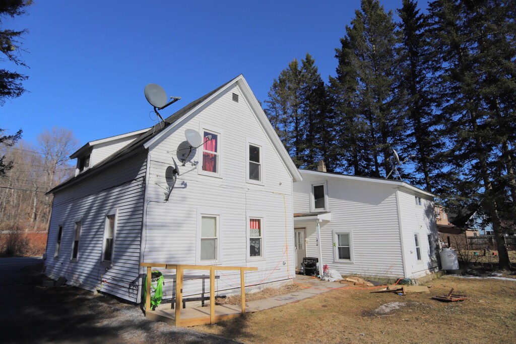 389 Railroad St, Brighton, VT 05846