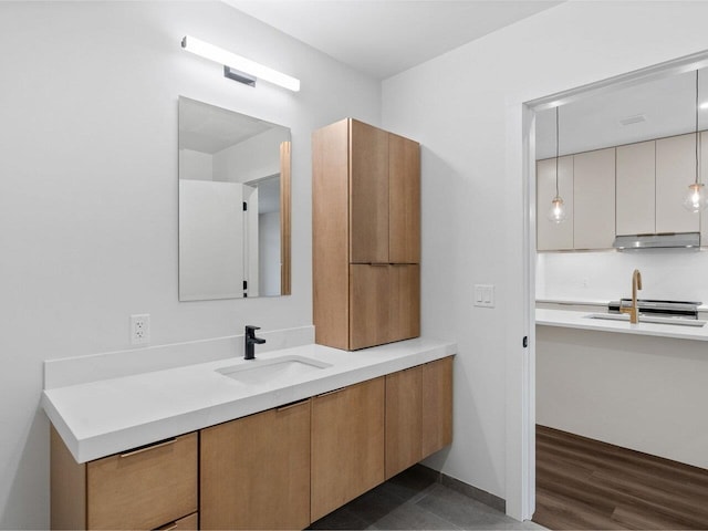 125 Cambrian Way Unit 611, Burlington, VT 05401 - bathroom with vanity